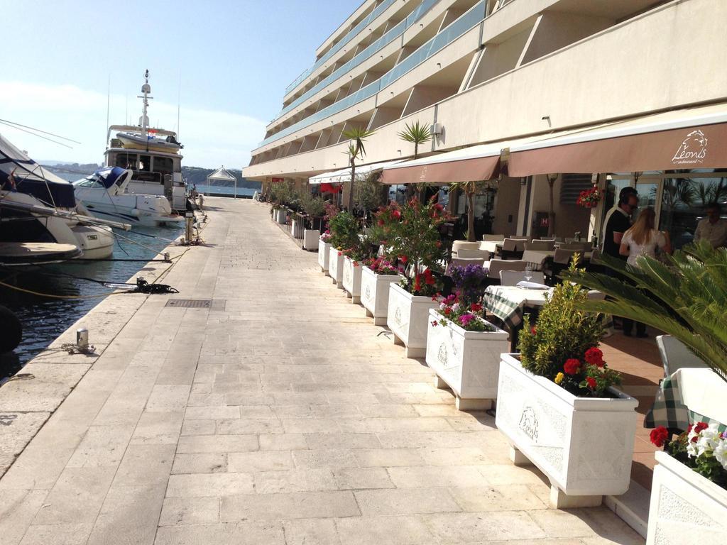 Kristian Apartments Podstrana Exterior photo